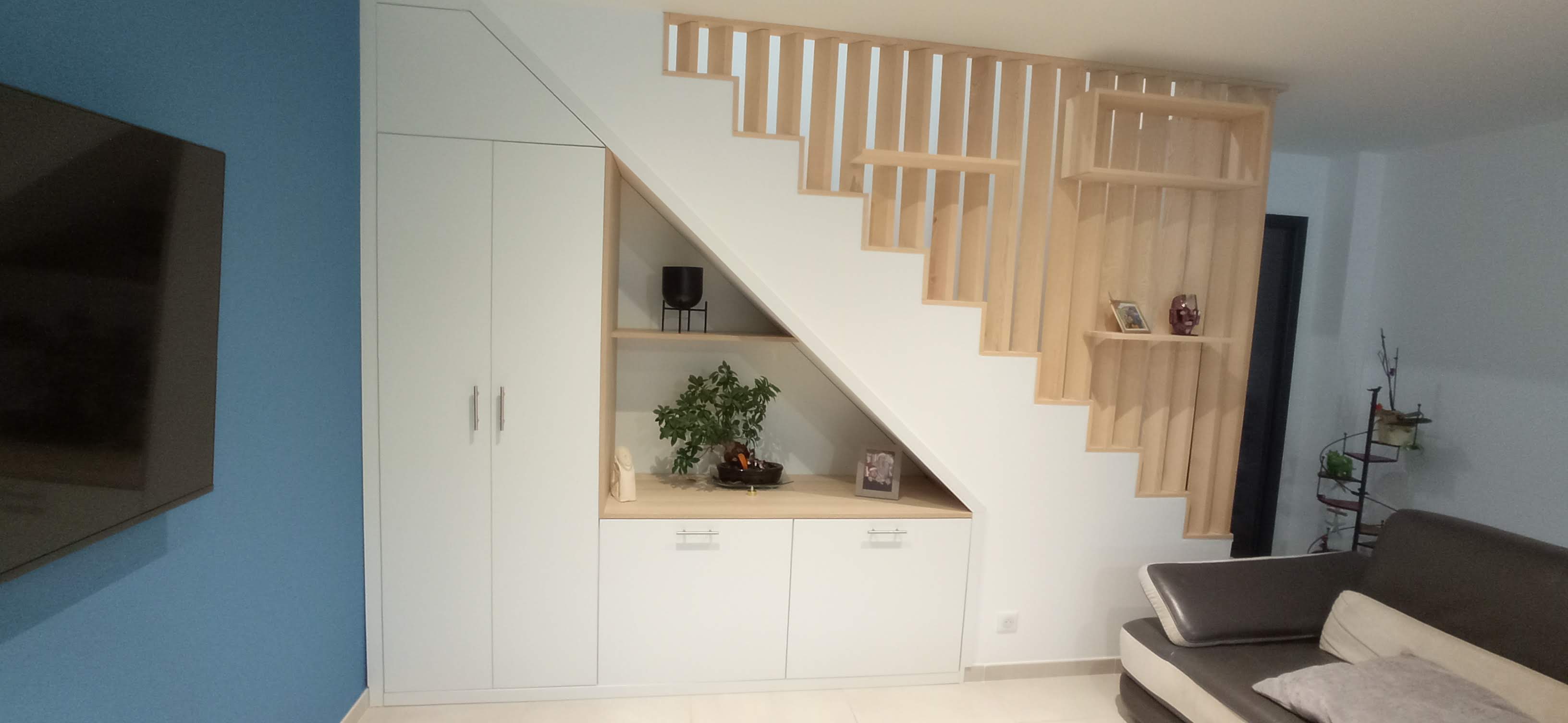 Aménagement sous-escalier 