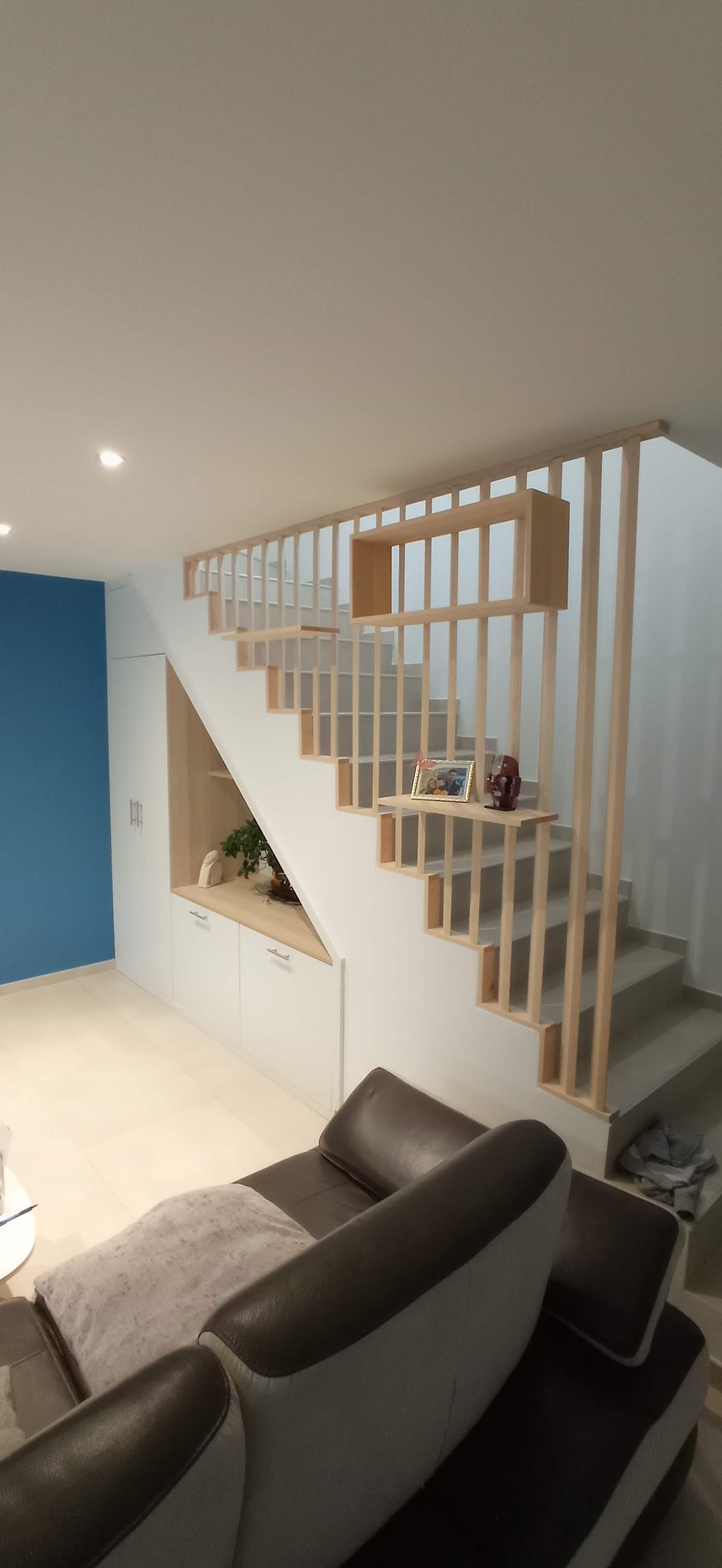 Aménagement sous-escalier 
